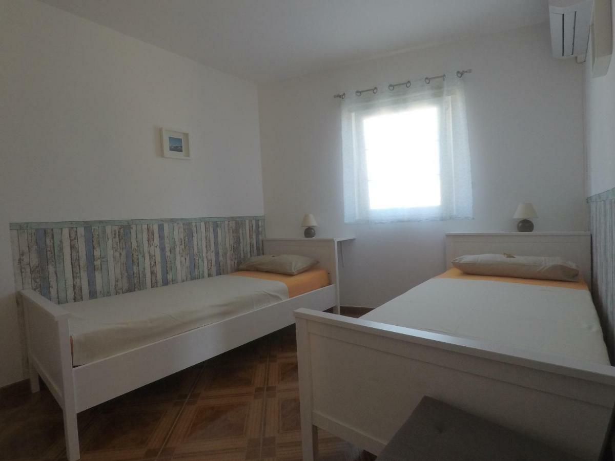 Apartments Pegla Nerezine Eksteriør billede